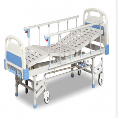 YFC361B 3 Crank Manual Hospital Bed With Common castors